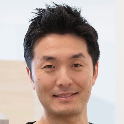 内山 徹哉